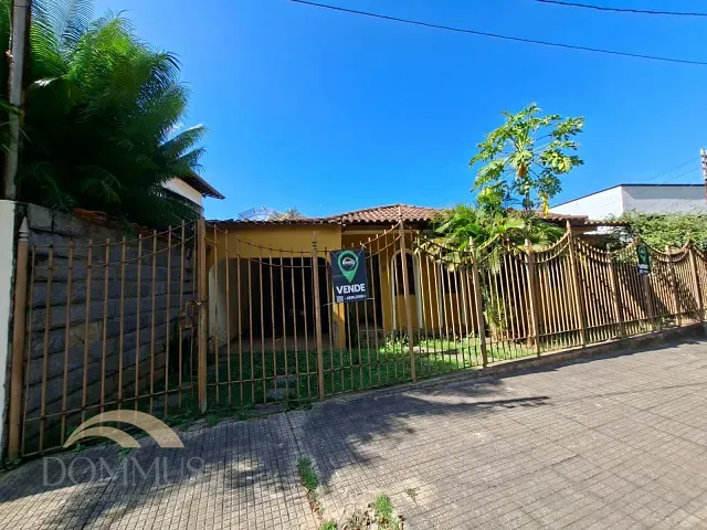 Casa 4 quartos e 3 banheiros, à venda, no bairro Cariru em Ipatinga