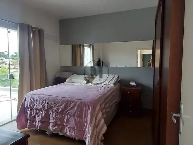 Casa com 346m² 2 quartos e 3 banheiros, à venda, no bairro Belvedere Club dos 500 em Guaratinguetá