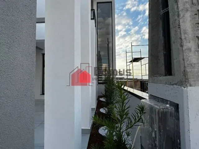 Casa com 150m², à venda, no bairro Morada dos Nobres em Taubaté