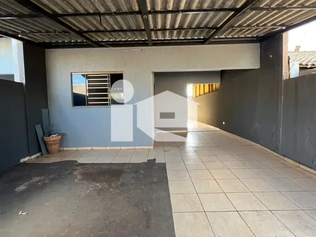 Casa com 150m² 3 quartos e 1 banheiro, à venda, no bairro Cidade Verde em Rolândia