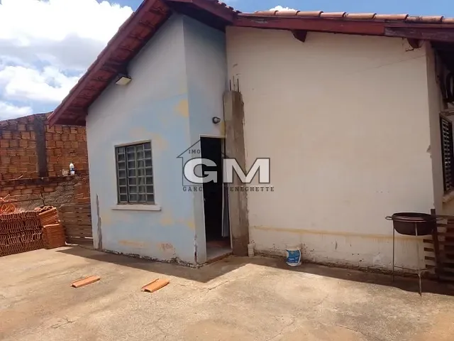 Casa com 200m² 2 quartos e 1 banheiro, à venda, no bairro Planalto Verde  em Ribeirão Preto