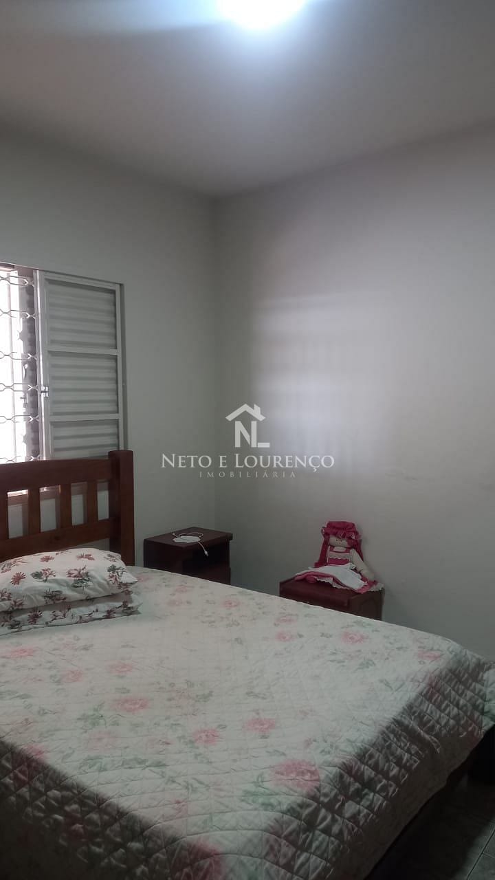 Casa à venda com 3 quartos, 200m² - Foto 15