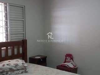 Casa à venda com 3 quartos, 200m² - Foto 18