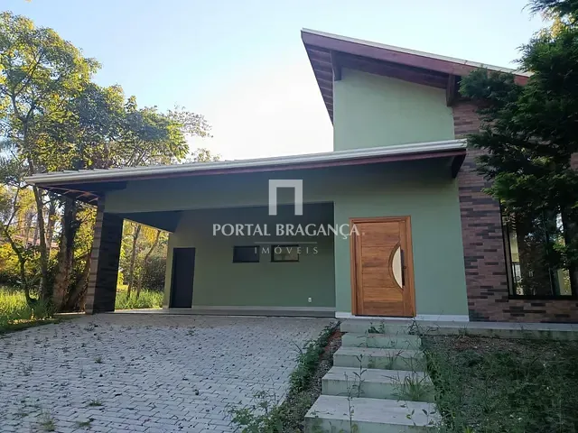 Casa 3 quartos e 4 banheiros, à venda, no bairro Condomínio Jardim das Palmeiras em Bragança Paulista