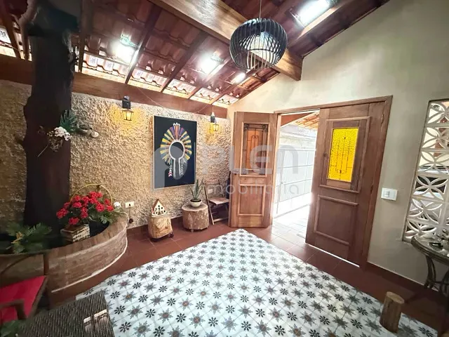 Casa com 250m² 4 quartos e 4 banheiros, à venda, no bairro Mandaqui em São Paulo