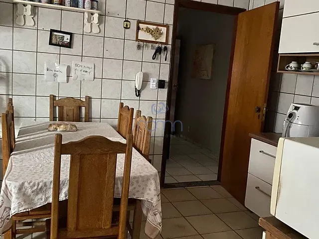 Casa 3 quartos e 3 banheiros, à venda, no bairro Jardim Tarraf II em São José do Rio Preto