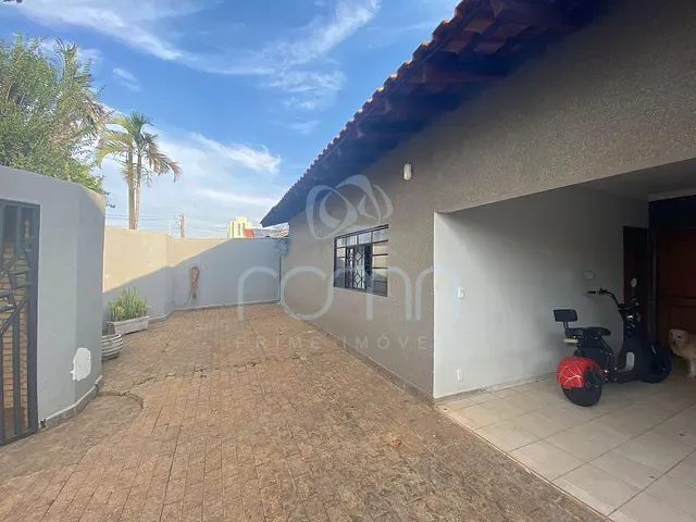 Casa 3 quartos e 3 banheiros, à venda, no bairro Jardim Tarraf II em São José do Rio Preto