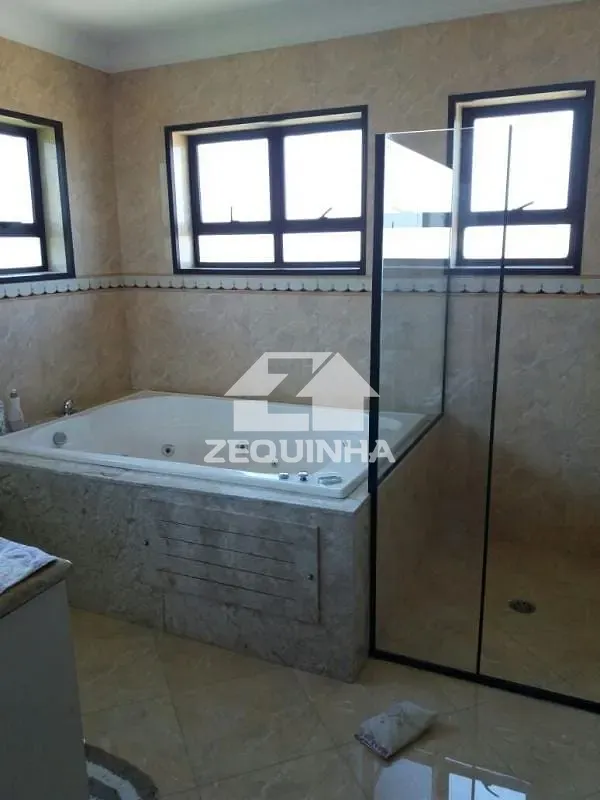 Casa, 4 quartos, 290 m² - Foto 4