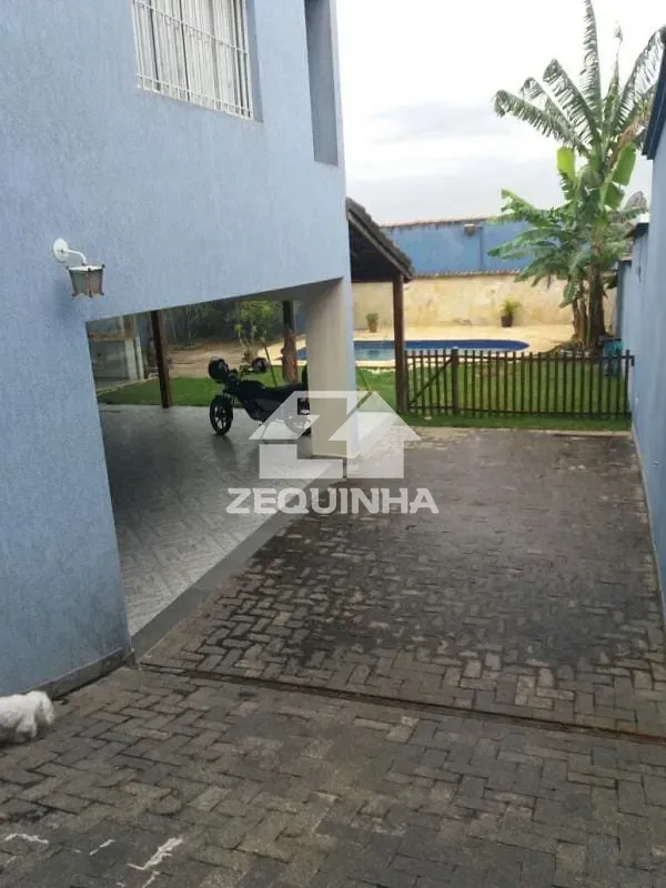 Casa, 4 quartos, 290 m² - Foto 2