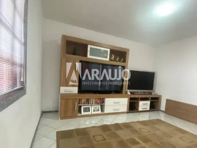 Casa com 236m² 2 quartos e 2 banheiros, à venda, no bairro Fazenda em Itajaí
