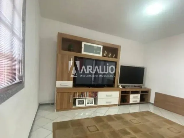 Casa com 236m² 2 quartos e 2 banheiros, à venda, no bairro Fazenda em Itajaí