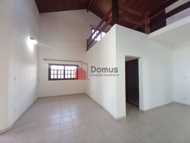 Casa com 450m², à venda, no bairro Jardim Residencial Doutor Lessa em Pindamonhangaba