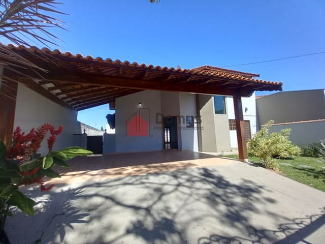 Casa com 450m², à venda, no bairro Jardim Residencial Doutor Lessa em Pindamonhangaba