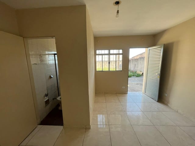 Casa 1 quarto e 1 banheiro, para alugar, no bairro Jardim Nova Esperança em Campinas