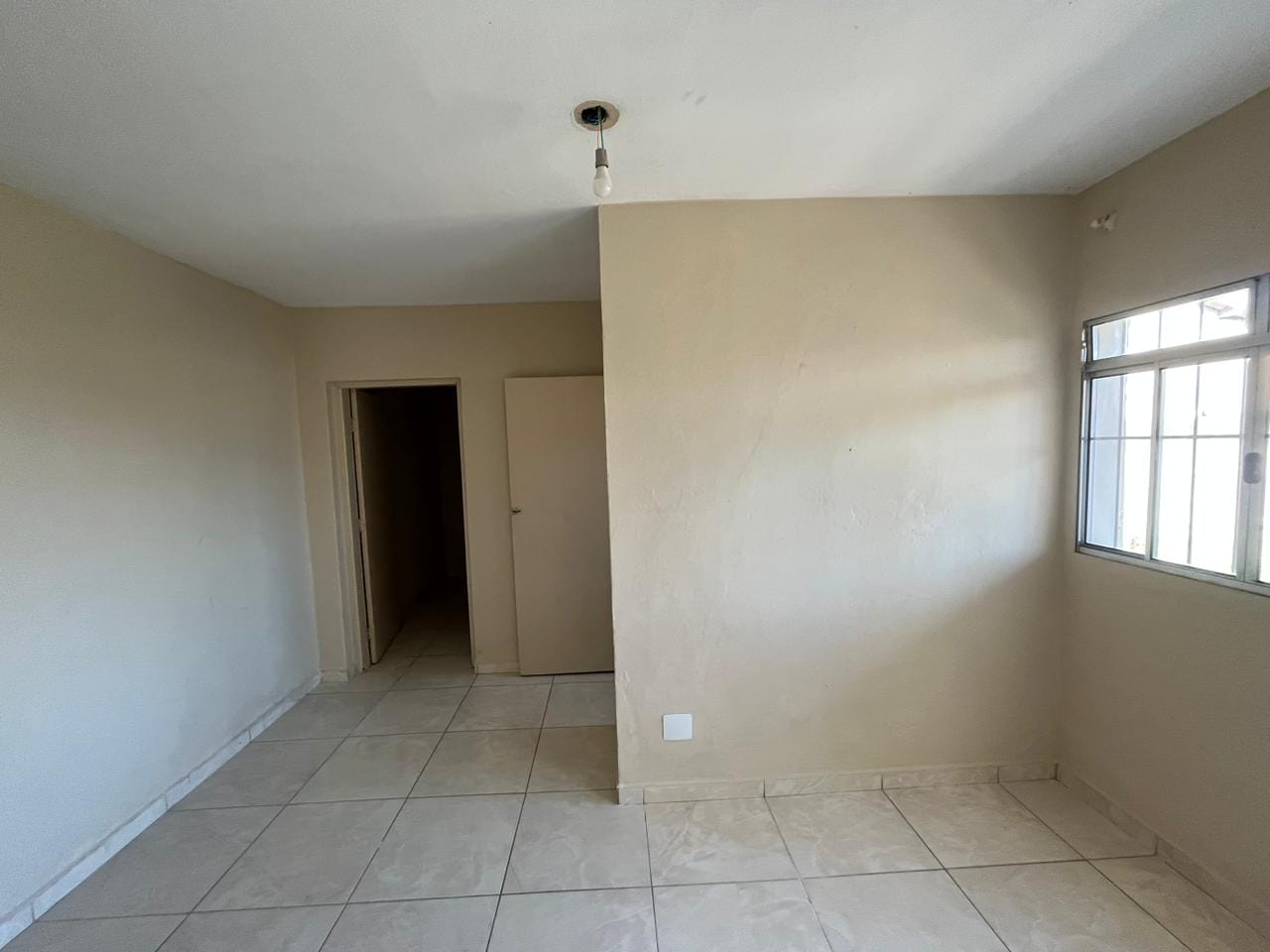 Casa, 1 quarto, 200 m² - Foto 6