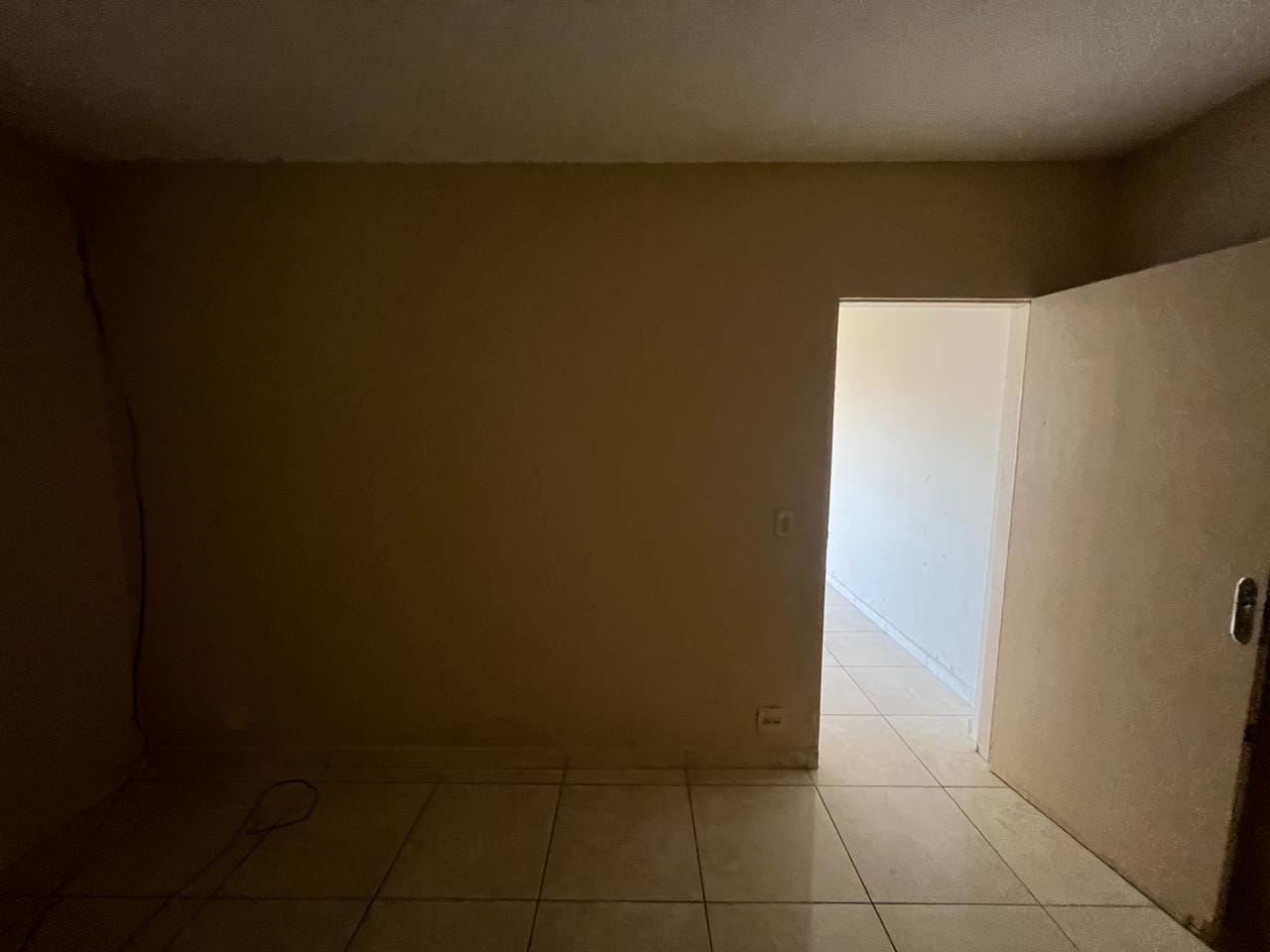 Casa, 1 quarto, 200 m² - Foto 11