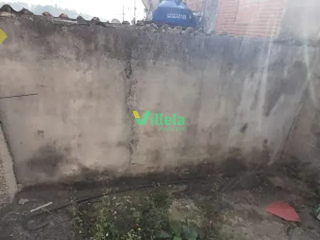 Casa à venda, no bairro Jardim Carolina em Itaquaquecetuba