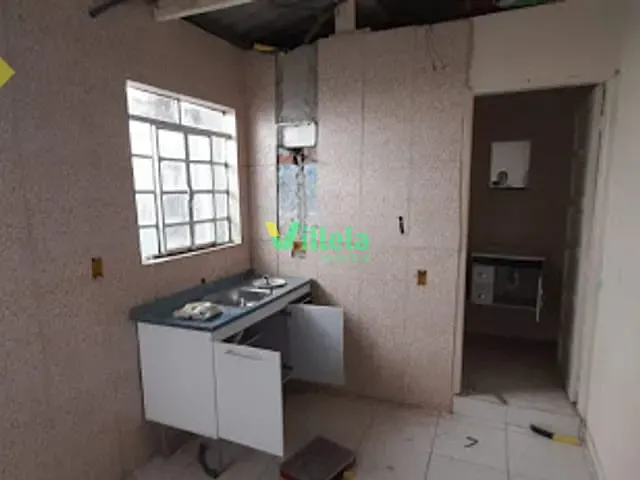 Casa à venda, no bairro Jardim Carolina em Itaquaquecetuba