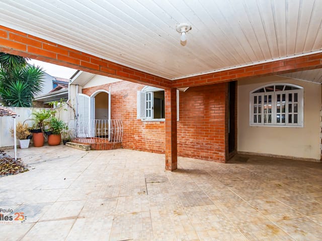 Casa com 180m² 3 quartos e 2 banheiros, à venda, no bairro Bairro Alto em Curitiba