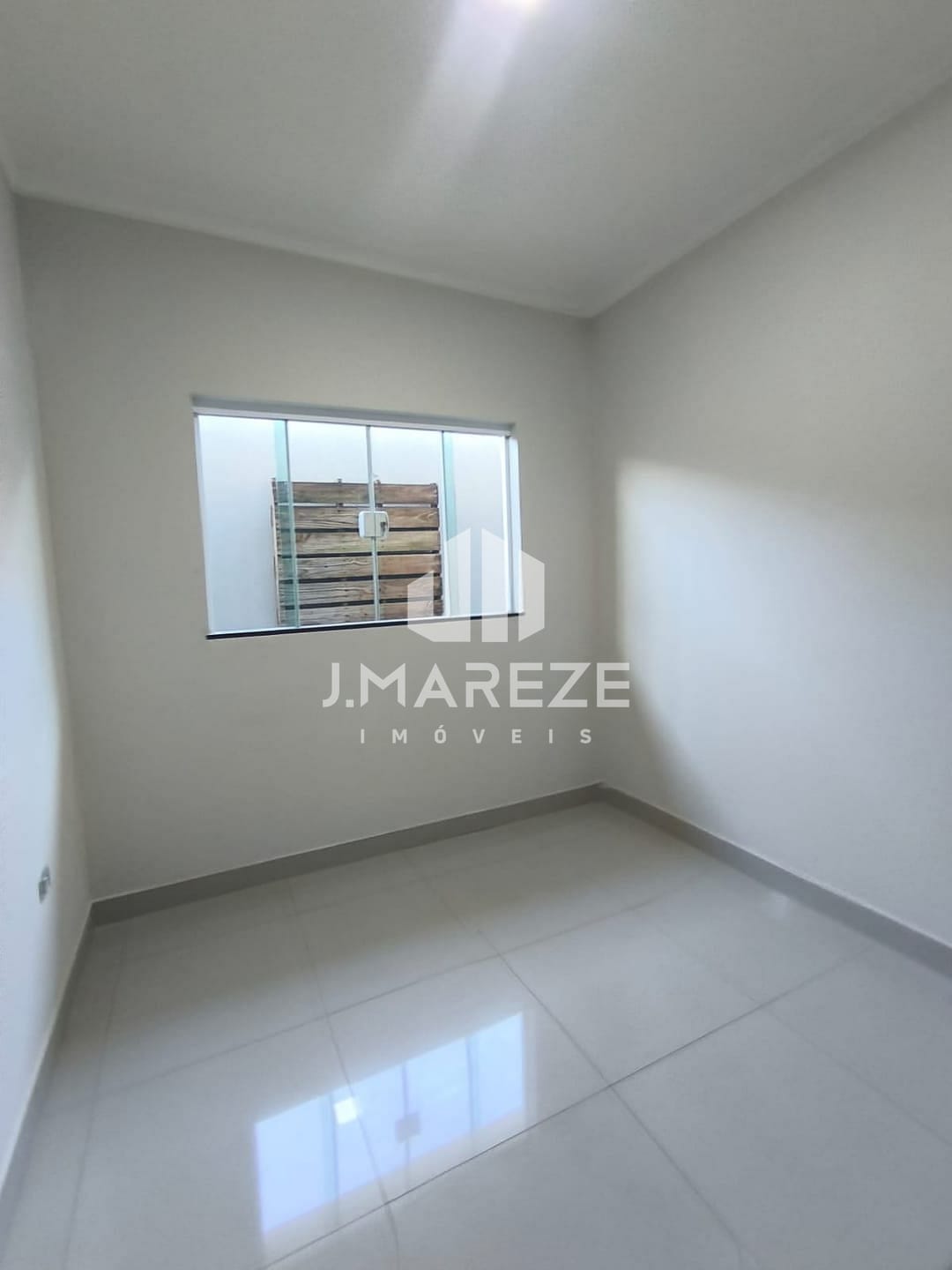 Casa à venda e aluguel com 3 quartos, 90m² - Foto 25