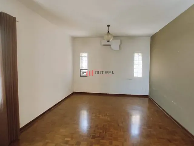 Casa 3 quartos e 2 banheiros, à venda, no bairro Lago Parque em Londrina