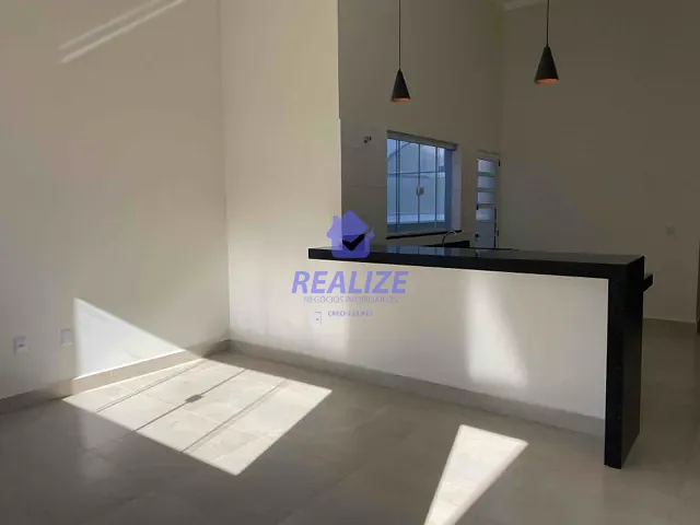 Casa com 125m² 2 quartos e 2 banheiros, à venda, no bairro Residencial Ouro Verde em Botucatu