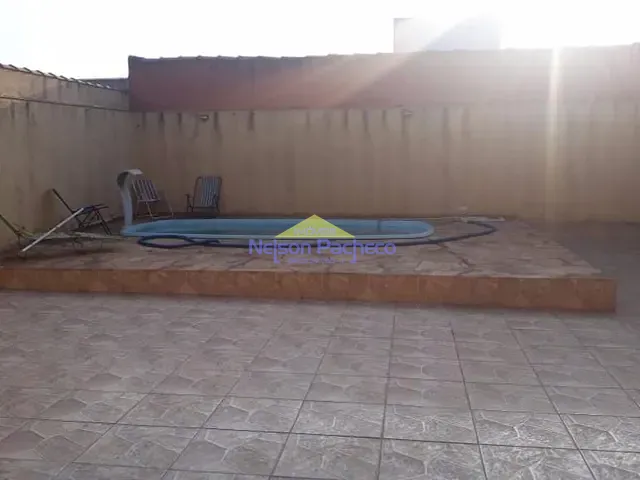 Casa com 300m² 3 quartos e 3 banheiros, à venda, no bairro Sto Antonio em Capivari
