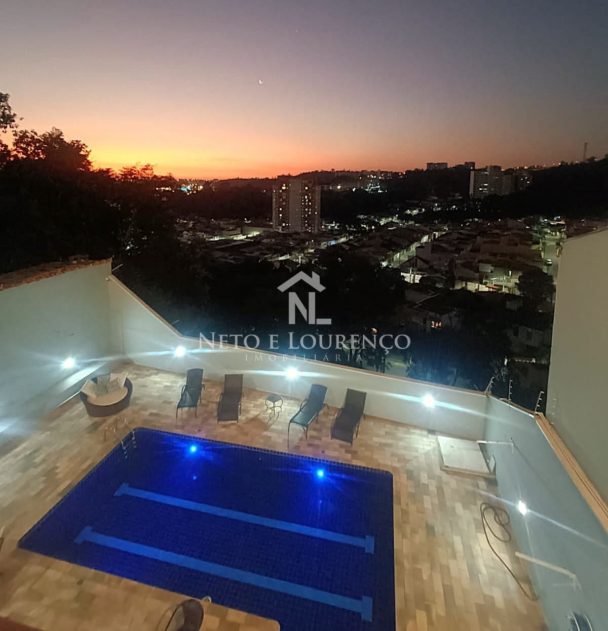 Casa à venda com 3 quartos, 457m² - Foto 7