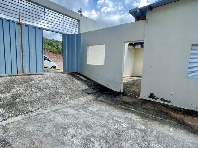 Casa 2 quartos e 1 banheiro, à venda, no bairro Novo Tupi em Belo Horizonte