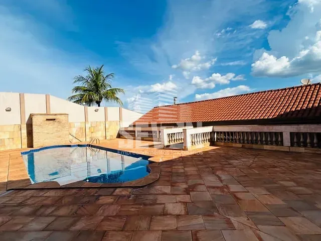 Casa com 1600m² 4 quartos e 3 banheiros, à venda, no bairro Jardim das Orquídeas em Barra Bonita