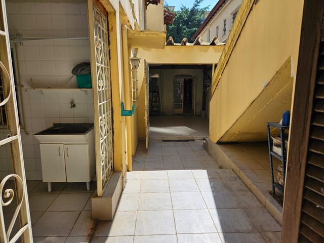 Casa com 196m² 6 quartos e 6 banheiros, à venda, no bairro Água Branca em São Paulo