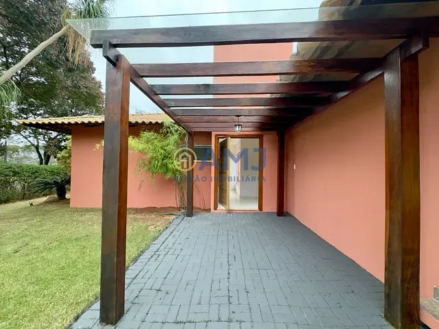 Casa com 5000m² 3 quartos e 7 banheiros, para alugar, no bairro Condomínio Alto da Boa Vista em Senador Canedo