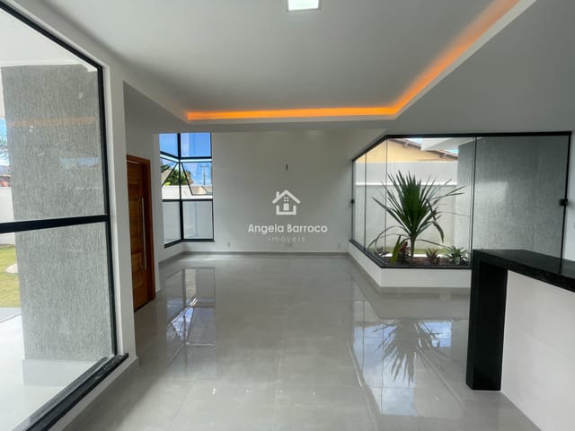 Casa 3 quartos e 3 banheiros, à venda, no bairro Jardim Atlântico Leste (Itaipuaçu) em Maricá