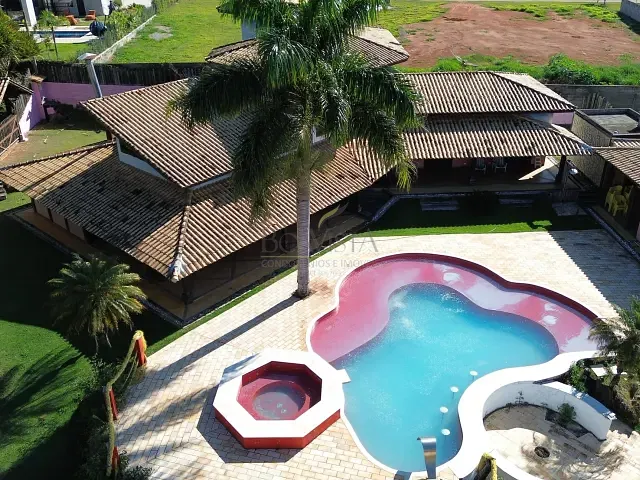 Casa com 1621m² 5 quartos e 6 banheiros, à venda, no bairro Sete Pontes em Piracaia