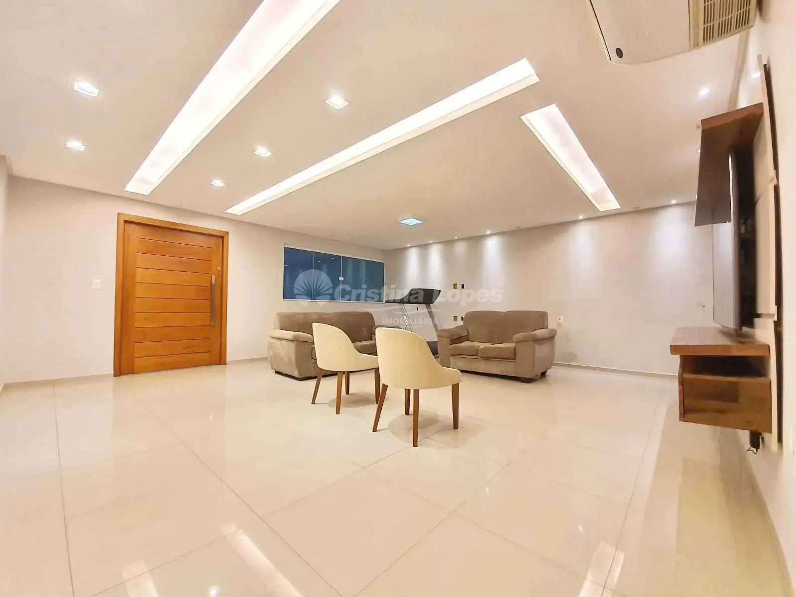 Casa, 3 quartos, 240 m² - Foto 1
