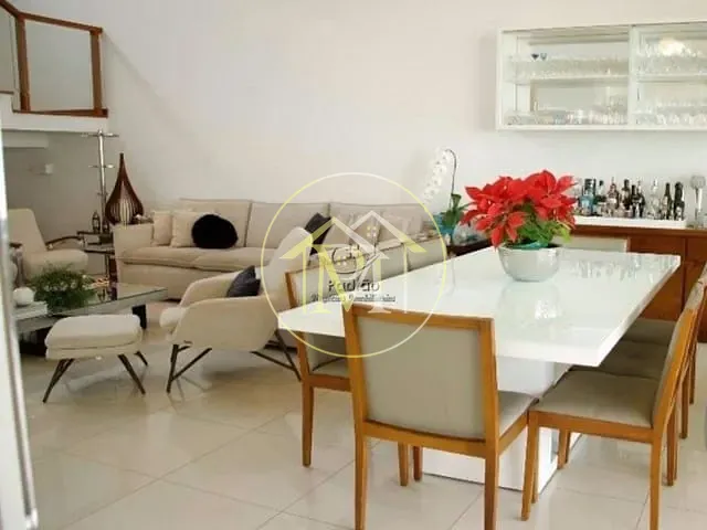 Casa com 360m² 3 quartos e 5 banheiros, à venda, no bairro Aparecidinha em Sorocaba