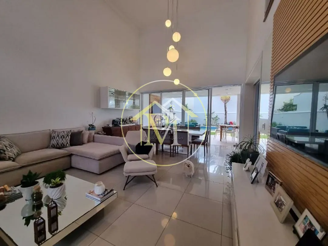 Casa, 3 quartos, 278 m² - Foto 1