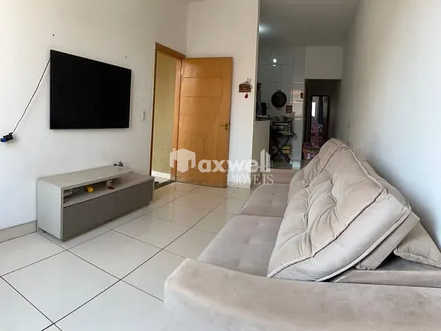 Casa com 180m² 3 quartos e 2 banheiros, à venda, no bairro Setor Serra Dourada - 2ª Etapa em Aparecida de Goiânia
