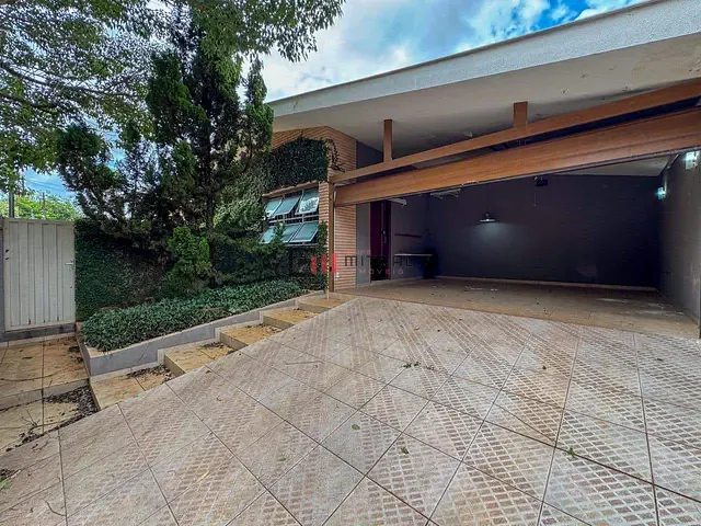 Casa 3 quartos e 2 banheiros, para alugar, no bairro Lago Parque em Londrina