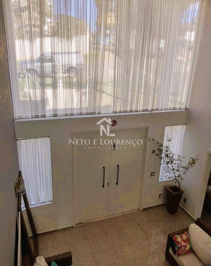 Casa à venda com 4 quartos, 600m² - Foto 15