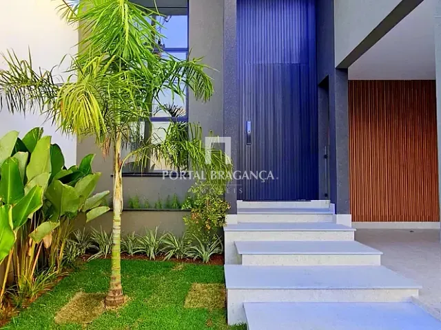 Casa 3 quartos e 3 banheiros, à venda, no bairro Condomínio Portal da Serra em Bragança Paulista