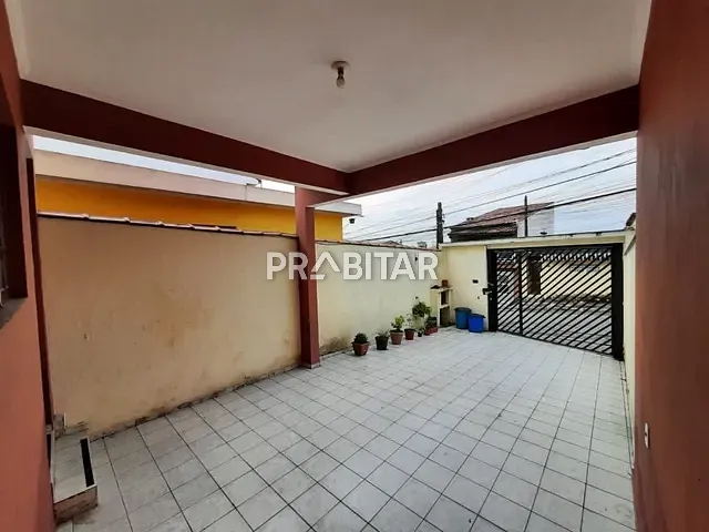 Casa com 177m² 3 quartos e 2 banheiros, à venda, no bairro Vila Yolanda em Osasco