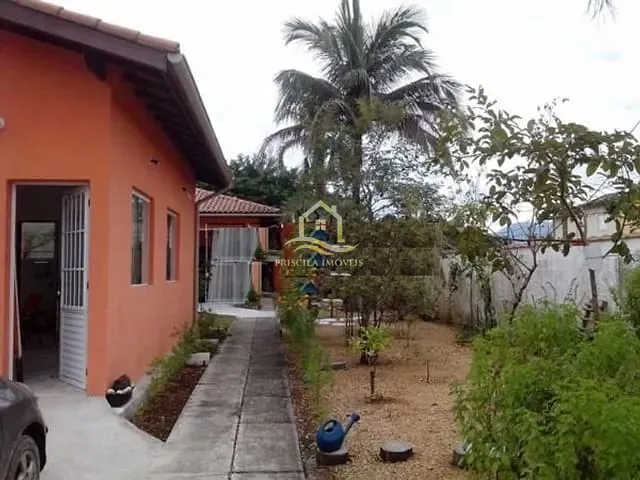 Casa com 600m² 3 quartos e 3 banheiros, à venda, no bairro Boracéia em Bertioga