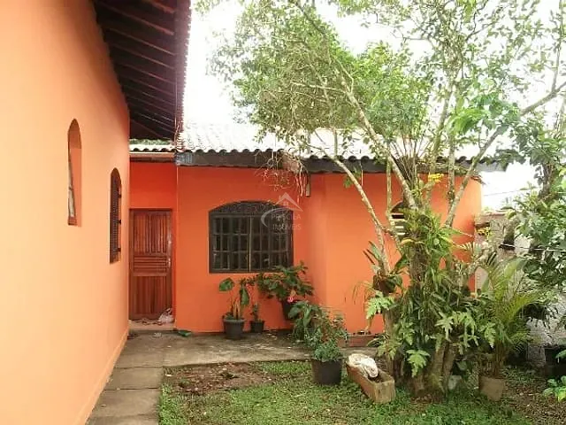 Casa com 600m² 3 quartos e 3 banheiros, à venda, no bairro Boracéia em Bertioga