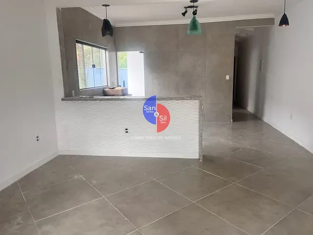 Casa 2 quartos e 2 banheiros, à venda, no bairro Cotia em Guapimirim