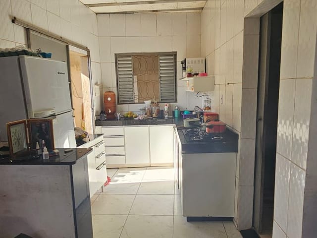 Casa 3 quartos e 3 banheiros, à venda, no bairro Minaslândia (P Maio) em Belo Horizonte