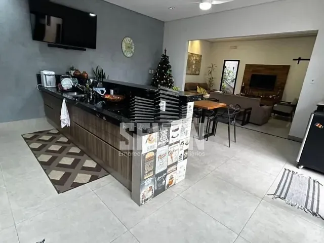 Casa com 243m² 3 quartos e 2 banheiros, à venda, no bairro Jardim Cruzeiro do Sul em Bauru