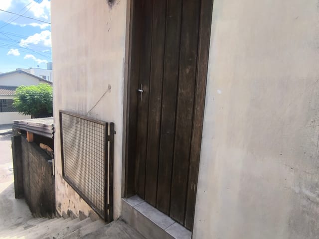 Foto do Casa - Casa com 2 dormitórios para alugar, 88 m²  - Jardim Miriam - Vinhedo/SP | Sterzeck Imóveis