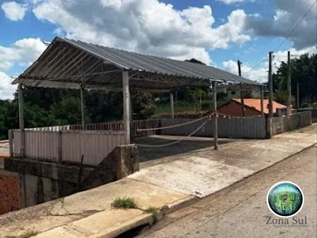 Casa com 320m² 4 quartos e 3 banheiros, à venda, no bairro Parque Bela Vista em Votorantim