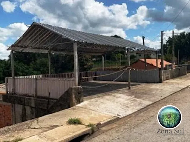 Casa com 320m² 4 quartos e 3 banheiros, à venda, no bairro Parque Bela Vista em Votorantim